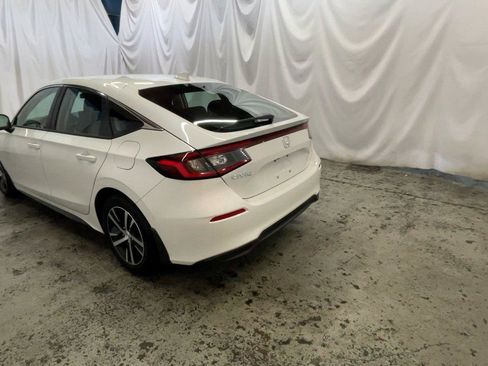 Used 2024 Honda Civic LX image 9