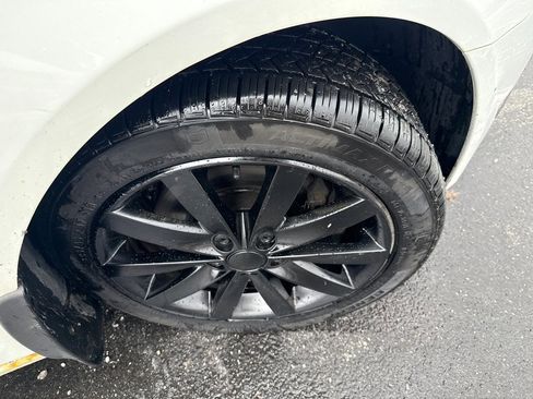 Used 2014 Volkswagen Jetta TDI image 17