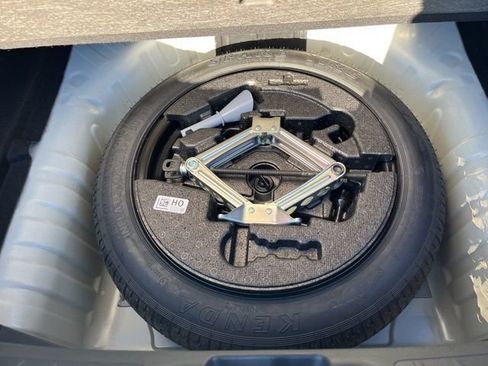 Used 2024 Honda Civic EX-L image 6