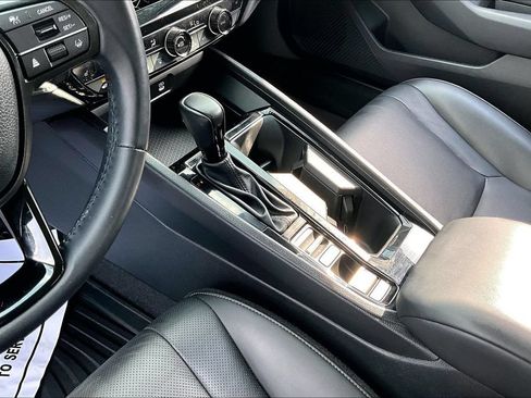 Used 2023 Honda Accord EX-L image 15