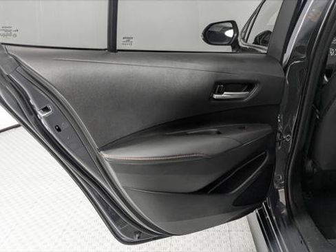 Used 2024 Toyota Corolla SE FWD image 16