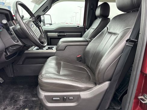 Used 2012 Ford F250 Lariat w/ Chrome Pkg image 12