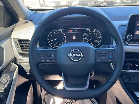 New 2026 Nissan Rogue SV image 18