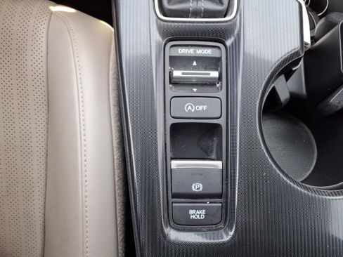 Used 2024 Honda Civic Touring image 16