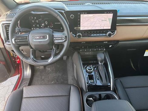 New 2026 GMC Canyon AT4 AWD/4WD image 18