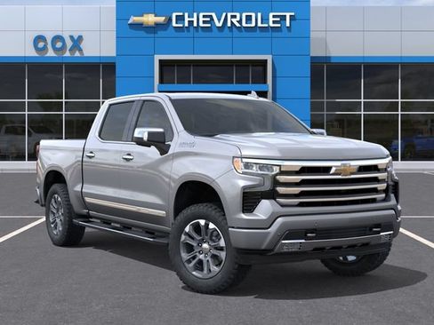 New 2026 Chevrolet Silverado 1500 High Country w/ Technology Package AWD/4WD image 7