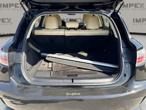 Used 2015 Lexus CT 200h w/ Navigation Package FWD image 29