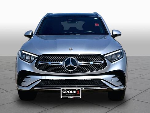Used 2023 Mercedes-Benz GLC 300 image 4
