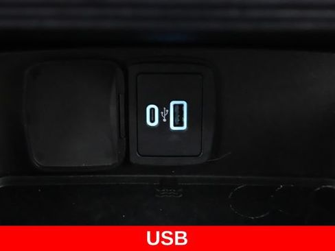 Used 2022 Ford Bronco Black Diamond AWD/4WD image 24