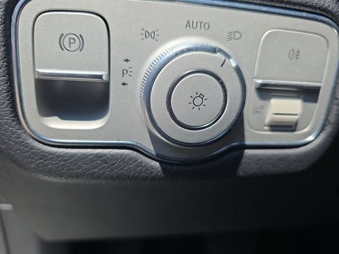 Used 2021 Mercedes-Benz GLS 450 4MATIC image 30