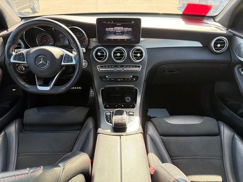 Used 2019 Mercedes-Benz GLC 43 AMG 4MATIC image 23