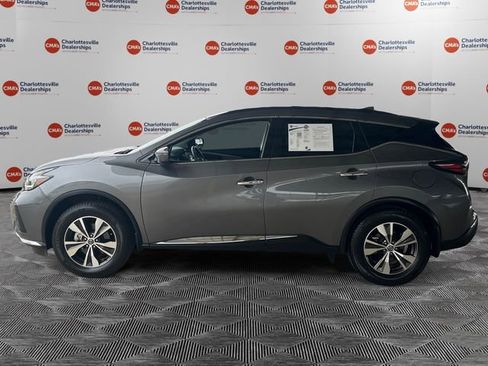 Used 2022 Nissan Murano SV image 2