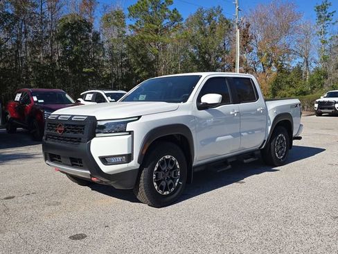 New 2026 Nissan Frontier Pro-X w/ Tow Package RWD image 4
