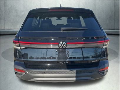 New 2026 Volkswagen Taos SE