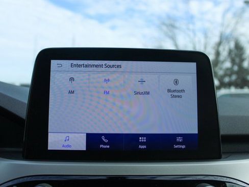 Used 2022 Ford Escape SE w/ Cold Weather Package image 21