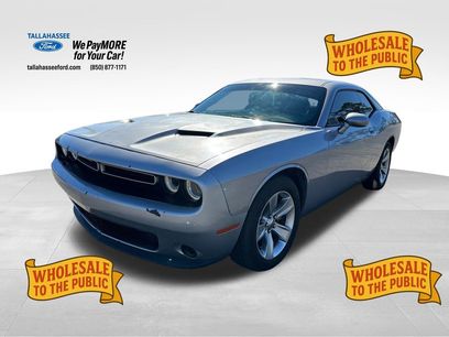 Used 2016 Dodge Challenger SXT