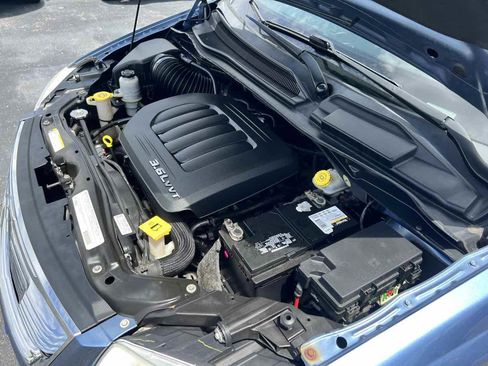 Used 2012 Chrysler Town & Country Touring w/ Entertainment Group #1 image 37