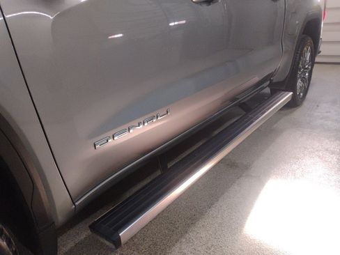 Used 2023 GMC Sierra 1500 Denali Ultimate image 11