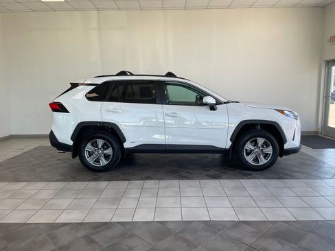 Used 2024 Toyota RAV4 XLE w/ Convenience Package AWD/4WD image 5