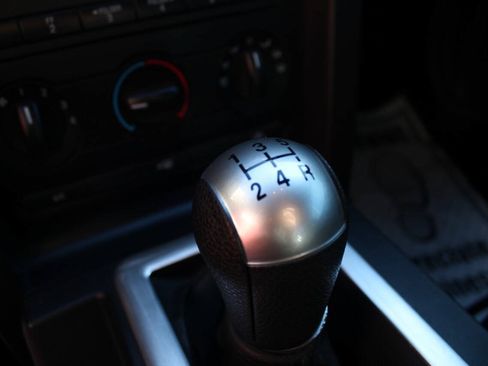 Used 2007 Ford Mustang GT RWD image 16