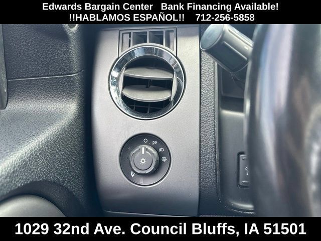 Used 2017 Ford Expedition EL Platinum AWD/4WD image 24