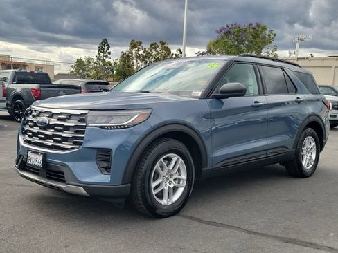 Used 2026 Ford Explorer Active RWD image 28