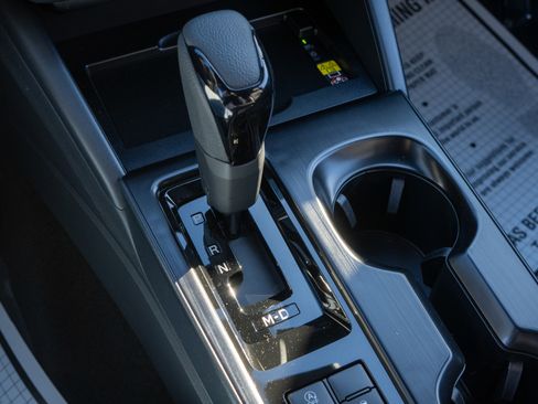 New 2026 Subaru Outback Limited image 13