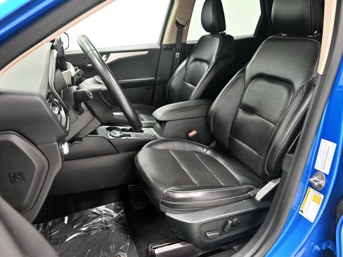 Used 2020 Ford Escape SEL AWD/4WD image 6