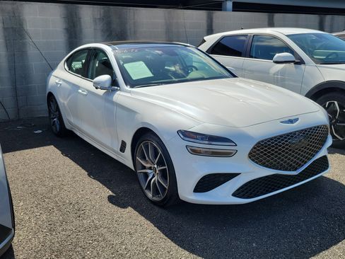 Used 2026 Genesis G70 2.5T Prestige RWD image 3