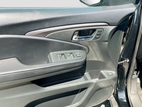 Used 2023 Honda Ridgeline RTL-E image 18