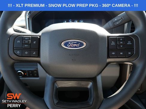 New 2026 Ford F250 XLT w/ XLT Premium Package image 25