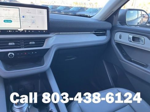 New 2026 Ford Explorer Active w/ Active Comfort Package image 17