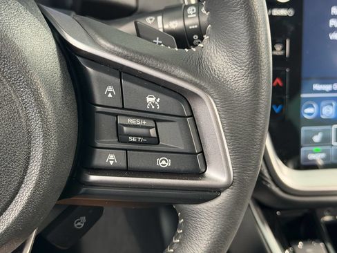 Used 2025 Subaru Outback Limited w/ Popular Package #2 AWD/4WD image 19