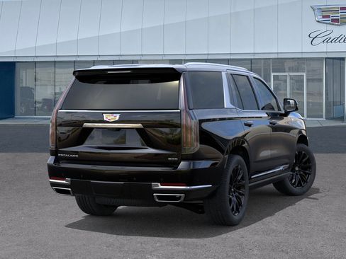 New 2026 Cadillac Escalade Luxury image 4