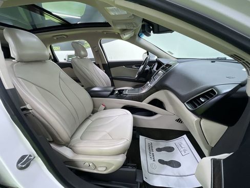 Used 2016 Lincoln MKX Reserve w/ Technology Package image 30