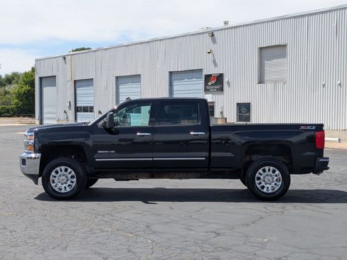 Used 2015 Chevrolet Silverado 3500 LTZ w/ Duramax Plus Package AWD/4WD image 7