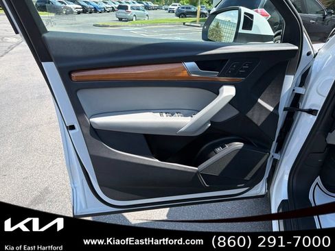 Used 2022 Audi Q5 2.0T Premium AWD/4WD image 28