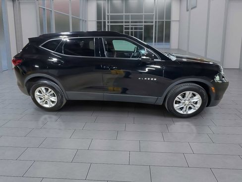 Used 2019 Chevrolet Blazer LT w/ Sound & Technology Package AWD/4WD image 9