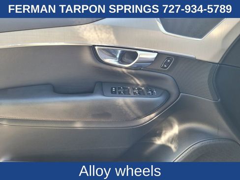 Certified 2022 Volvo XC90 T5 Momentum image 26