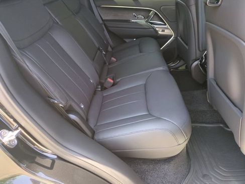 New 2026 Land Rover Range Rover SE AWD/4WD image 17
