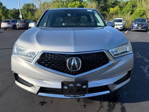 Used 2017 Acura MDX SH-AWD image 2