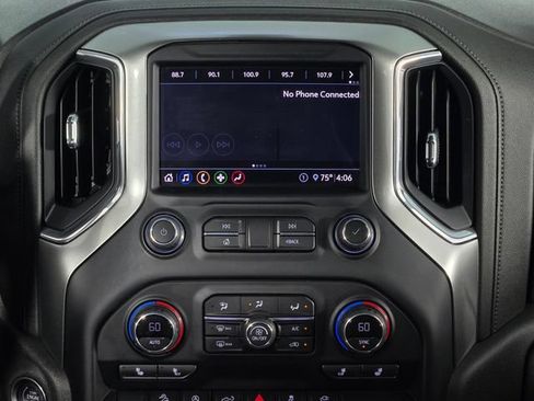 Used 2020 Chevrolet Silverado 1500 LT Trail Boss AWD/4WD image 23