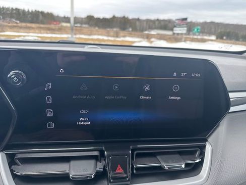 Used 2024 Chevrolet TrailBlazer LT w/ Convenience Package image 20