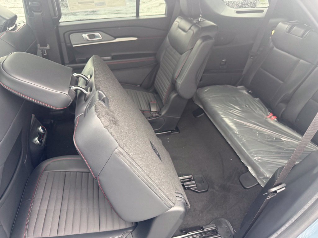 New 2026 Ford Explorer ST-Line w/ ST-Line Street Pack AWD/4WD image 36