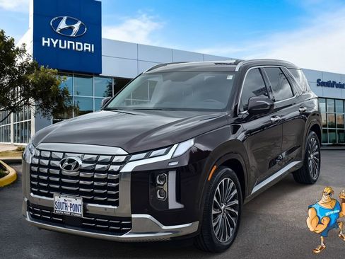Certified 2024 Hyundai Palisade Calligraphy FWD image 1