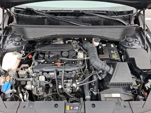 Used 2024 Hyundai Kona Limited image 29