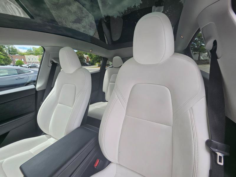 Used 2023 Tesla Model Y AWD image 38