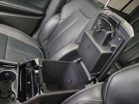 Used 2024 Jeep Grand Cherokee L Overland w/ Advanced Protech Group III image 32