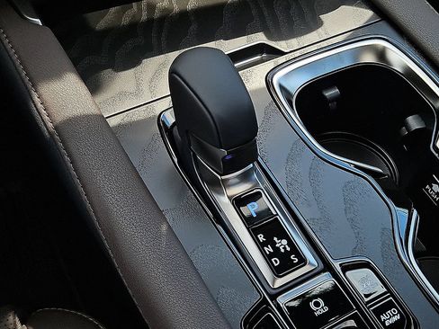 New 2026 Lexus RX 450h AWD image 10