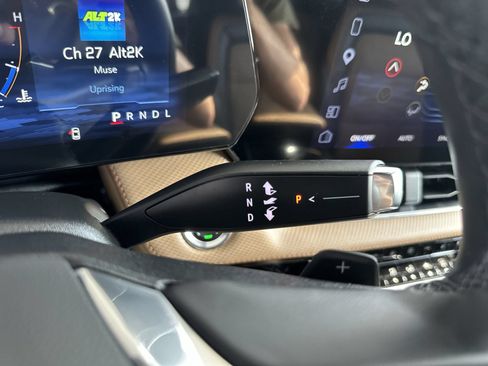 Used 2026 Chevrolet Equinox ACTIV w/ Convenience Package III FWD image 16